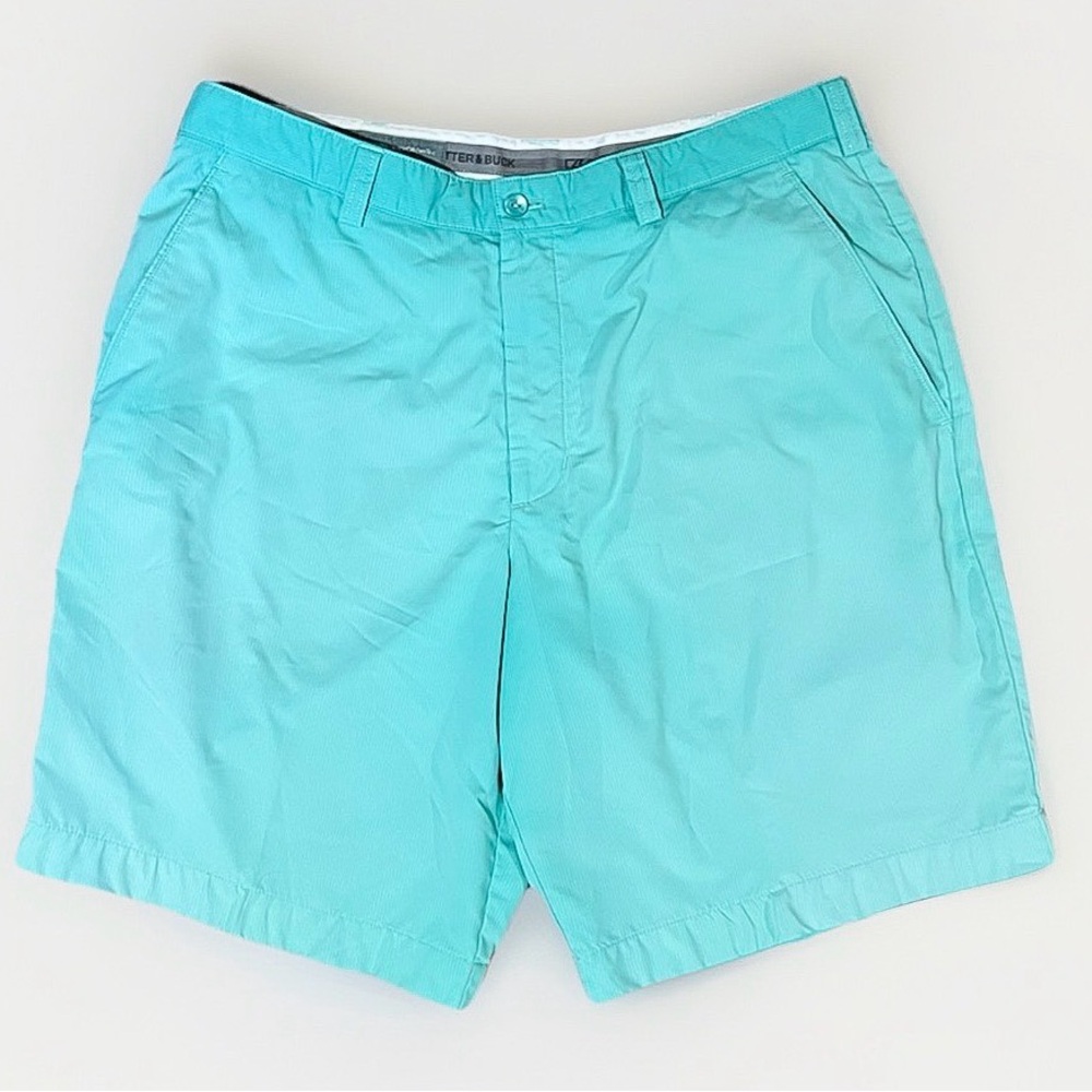 Cutter And Buck Men’s 34 Light Blue Golf Shorts Flat Front  Performance